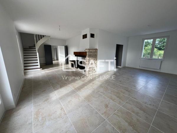 Belle  maison entièrement rénovée de 218m2 avec 5 chambres