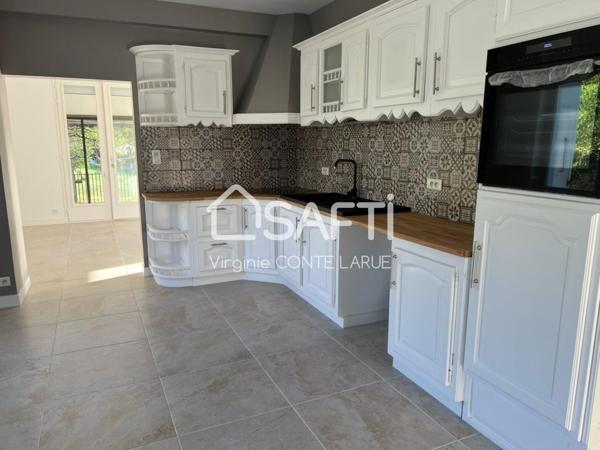 Belle  maison entièrement rénovée de 218m2 avec 5 chambres