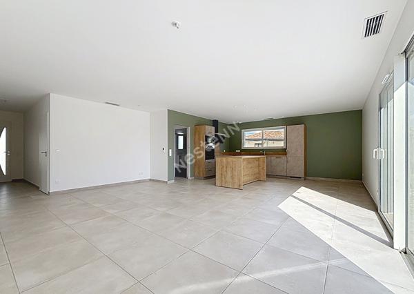 Maison neuve de 110 m² de plain pied avec garage et garanties proche de Montauban Ouest