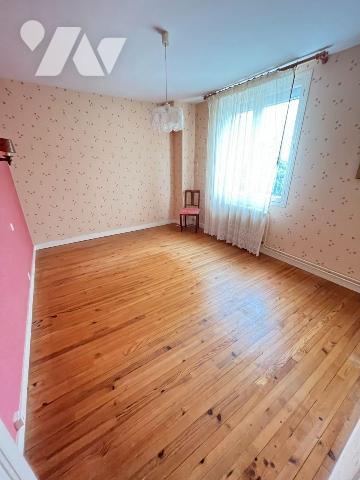RENNES / QUARTIER BINQUENAIS / MAISON 117M² 

Située au coeur du quartier recherché de Binque...