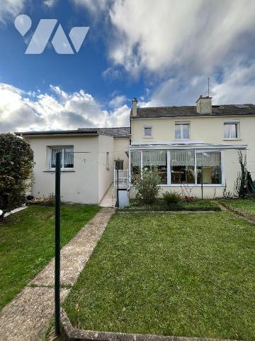 RENNES / QUARTIER BINQUENAIS / MAISON 117M² 

Située au coeur du quartier recherché de Binque...