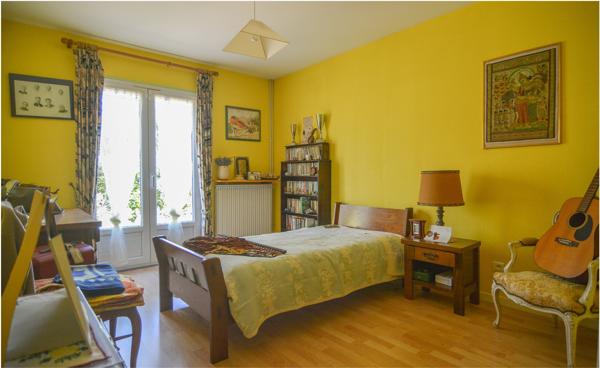 Maison Maison Familiale "La Boetie" Saint Medard En Jalles 7 pièce(s) 160.97 m2 154.49 m²