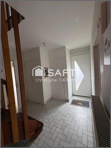 Maison familiale lumineuse avec un jardin clos