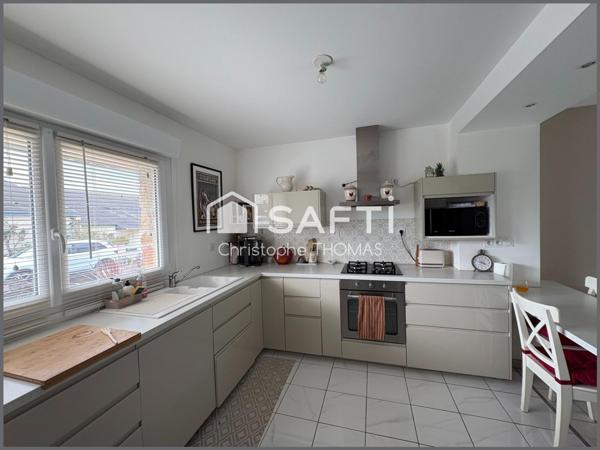 Maison familiale lumineuse avec un jardin clos