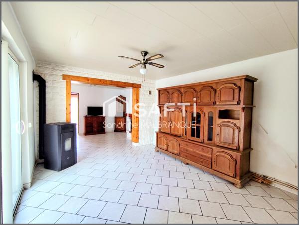 Maison individuelle de semi plain pied plus de 119m2 de semi plain pied,4 chambres, jardin clos et garage