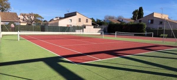 Villa résidence avec Piscine et Tennis