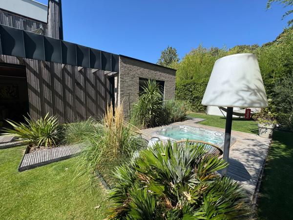 CROIX BARBIEUX – MAISON CUBIQUE 2021 – 200 M² habitables – PRESTATIONS HAUT DE GAMME – DPE A CROIX
