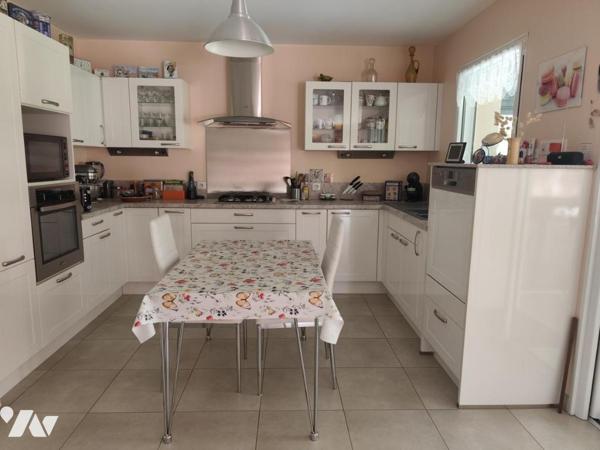 Belle maison contemporaine de plain-pied 3 chambres