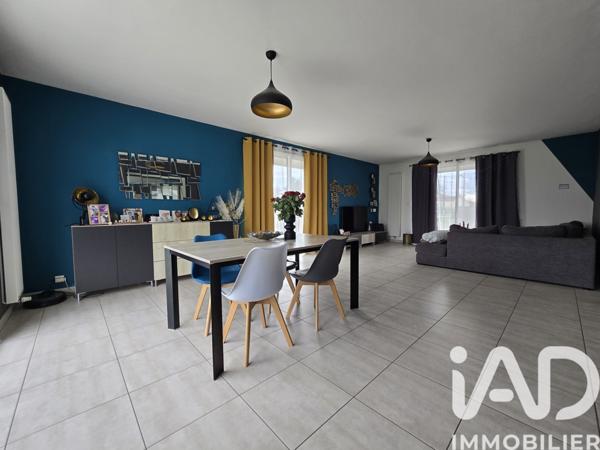 Maison à vendre 7 pièces 222 m² Sainte-Verge
