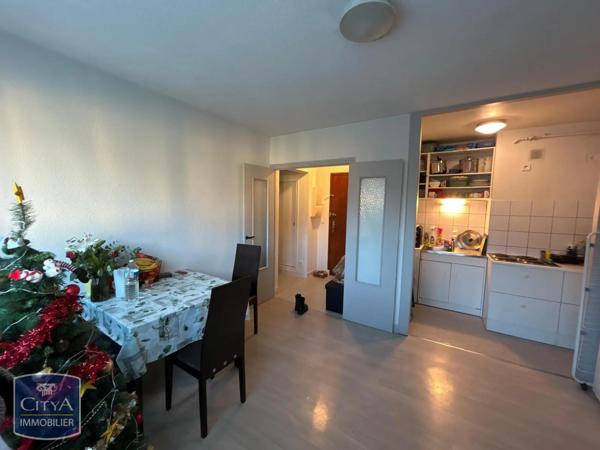 Appartement à louer 2 pièces 39.88m²