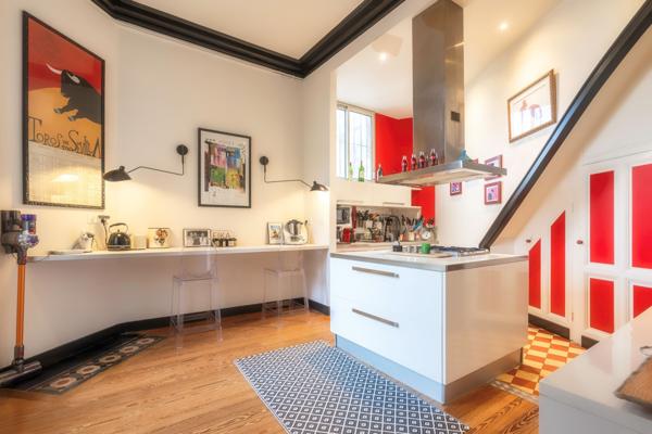 Maison 9 pièces - 335 m²