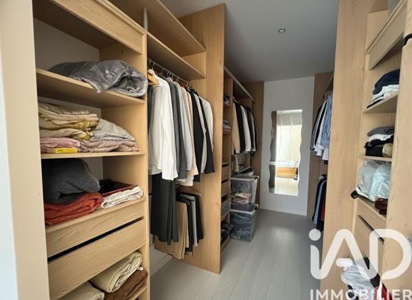 Maison à vendre 5 pièces 184 m² Saint-Caprais-de-Bordeaux