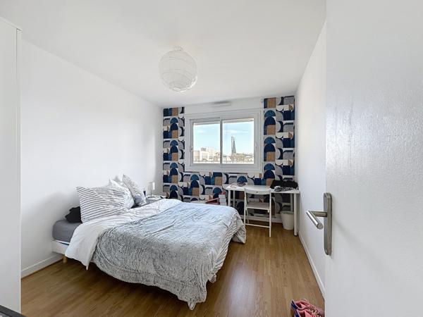 BREST : Bel appartement T4 avec triple exposition et grand balcon