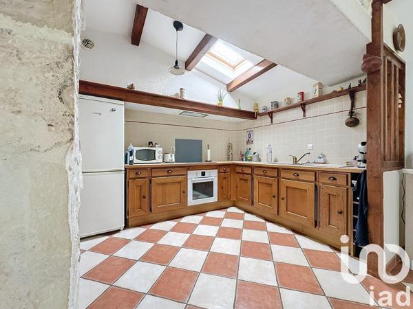 Maison de village 5 pièces de 120 m² à Charron (17230)