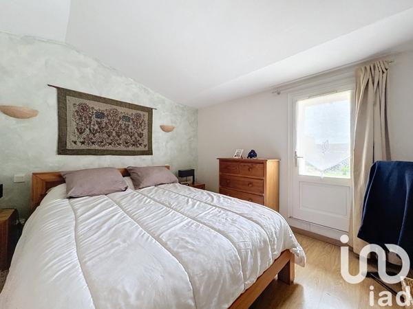 Maison de village 5 pièces de 120 m² à Charron (17230)