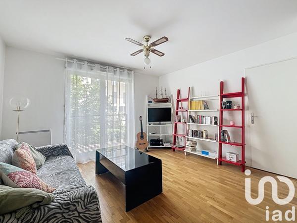 Appartement 2 pièces de 43 m² à Antony (92160)