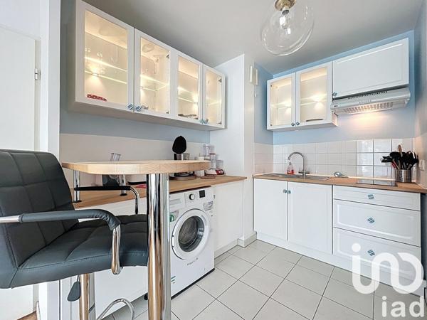 Appartement 2 pièces de 43 m² à Antony (92160)