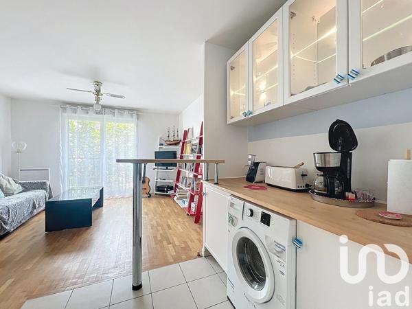 Appartement 2 pièces de 43 m² à Antony (92160)