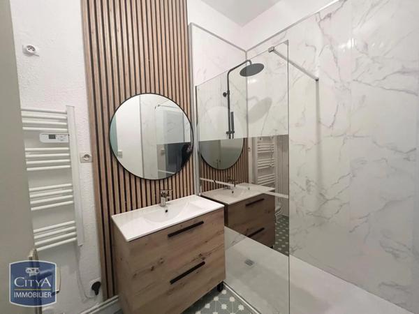 Appartement à louer 3 pièces 66.57m²