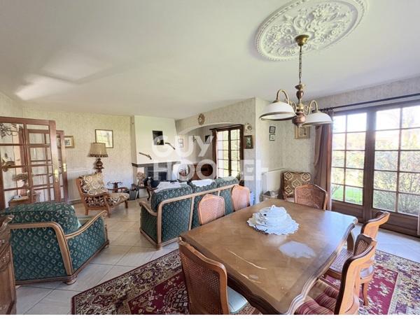 Maison coup de coeur au centre de la commune de Saint-Eulalie