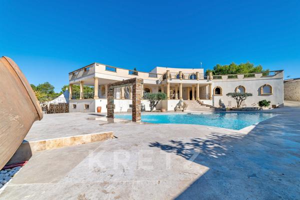Villa d'exception de 430m2 avec ascenseur, hammam & spa