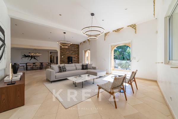 Villa d'exception de 430m2 avec ascenseur, hammam & spa