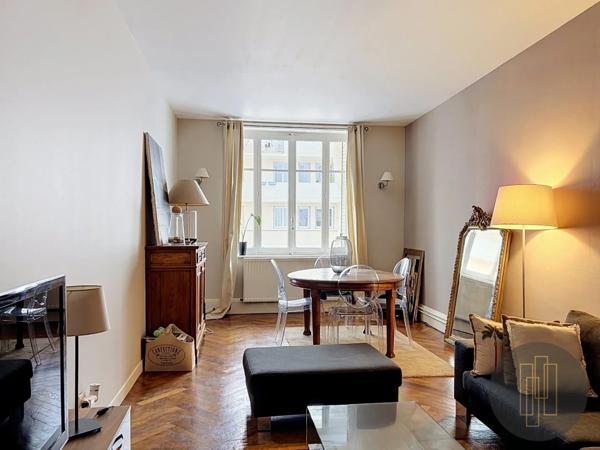 APPARTEMENT T2 A VENDRE - LYON 6EME ARRONDISSEMENT 55 m 2 | 260 000 €