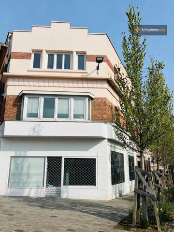 Location                                                      Appartement
                        
                     2 pièces                      42 m2                     à Tourcoing
