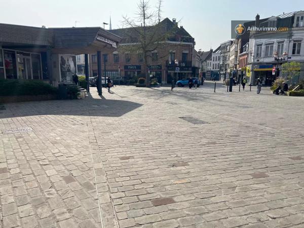Location                                                      Appartement
                        
                     2 pièces                      42 m2                     à Tourcoing