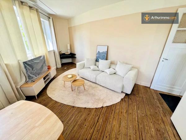 Location                                                      Appartement
                        
                     2 pièces                      42 m2                     à Tourcoing