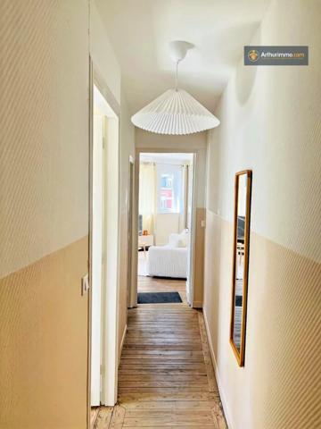 Location                                                      Appartement
                        
                     2 pièces                      42 m2                     à Tourcoing
