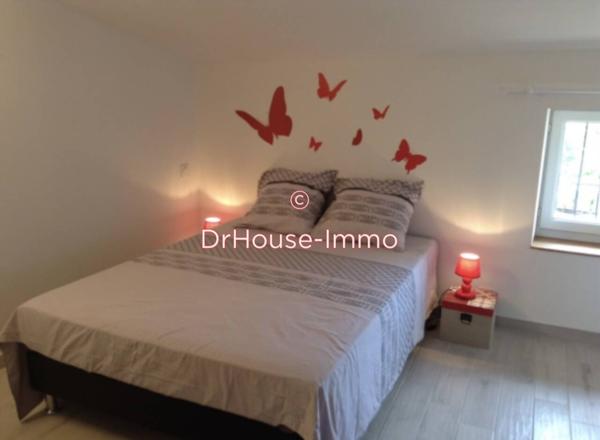 Maison à vendre 10 pièces de 270 m²