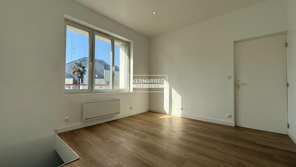Appartement 2 pièces – 35 m² environ à Saint-Nazaire (ref : 78549SN)