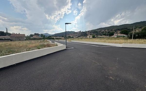 Terrain à vendre    Peyruis