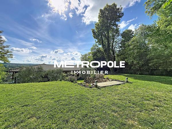 Villa 6 pièce(s) 4 chambre(s) 268 m²