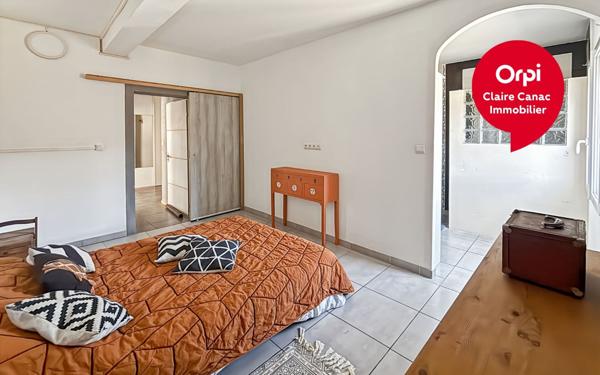 Maison à vendre    6 pièces •  Castres