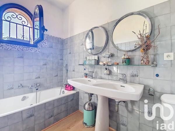 Maison à vendre 5 pièces 190 m² Saint-Brès