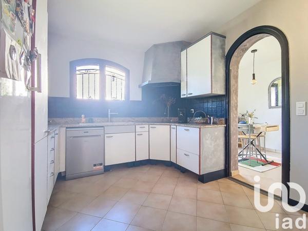 Maison à vendre 5 pièces 190 m² Saint-Brès