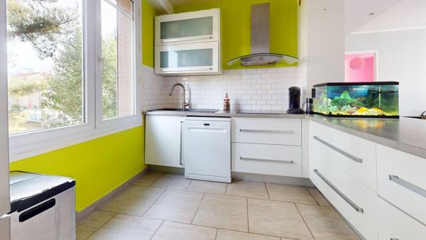 APPARTEMENT DANS PETITE RESIDENCE CALME ET TRANQUILLE