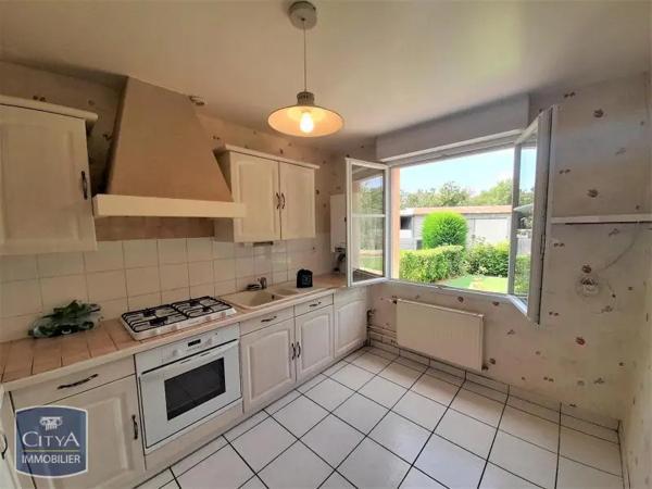 Maison à louer 4 pièces 72.18m² Coulaines (72190)