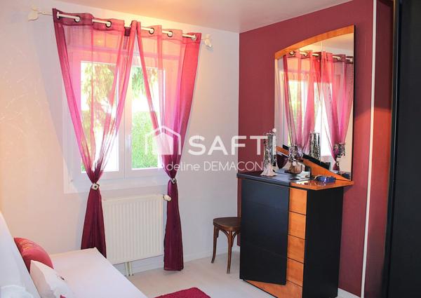 Maison 4 chambres avec garage et jardin