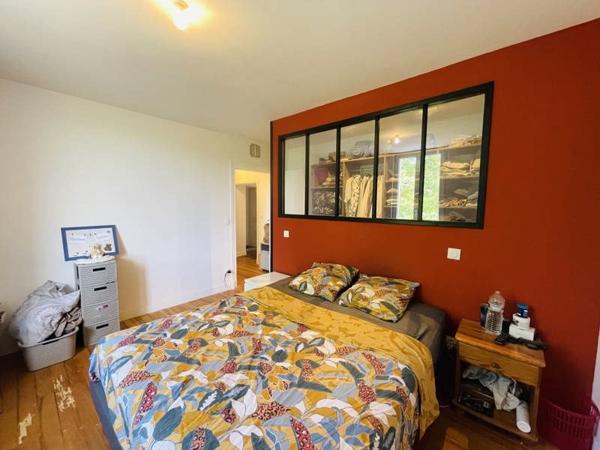 Maison à vendre |  Barbezieux-Saint-Hilaire |  6 pièces | 163 m²