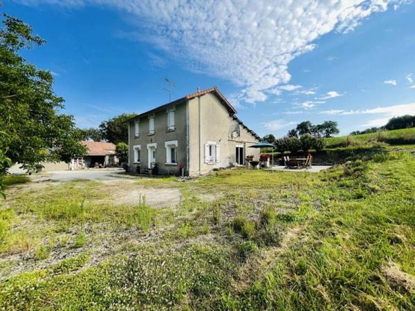 Maison à vendre |  Barbezieux-Saint-Hilaire |  6 pièces | 163 m²