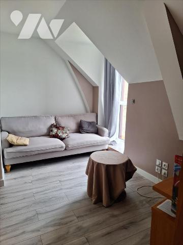 A Vendre, sur l'axe ERNEE / FOUGERES (53220), en Mayenne. Maison rurale, comprenant : - au rez ...