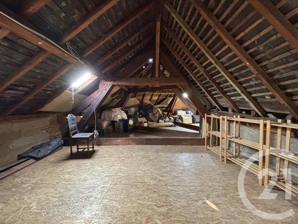 Immeuble à vendre  252 m2 ST VICTURNIEN - 87