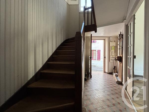 Immeuble à vendre  252 m2 ST VICTURNIEN - 87