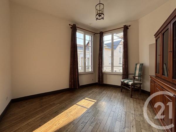 Immeuble à vendre  252 m2 ST VICTURNIEN - 87