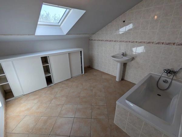 Vente Maison 12 pièces 284 m2 à Loyat