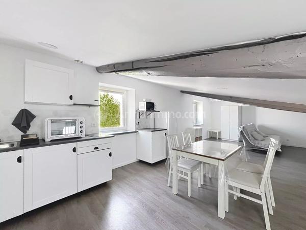 Location                                                      Appartement
                        
                     2 pièces                      34 m2                     à Clermont-Ferrand