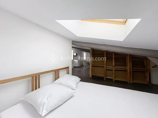 Location                                                      Appartement
                        
                     2 pièces                      34 m2                     à Clermont-Ferrand